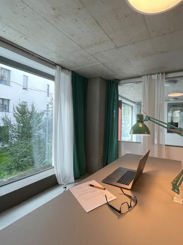 4_Büro-oben-a2